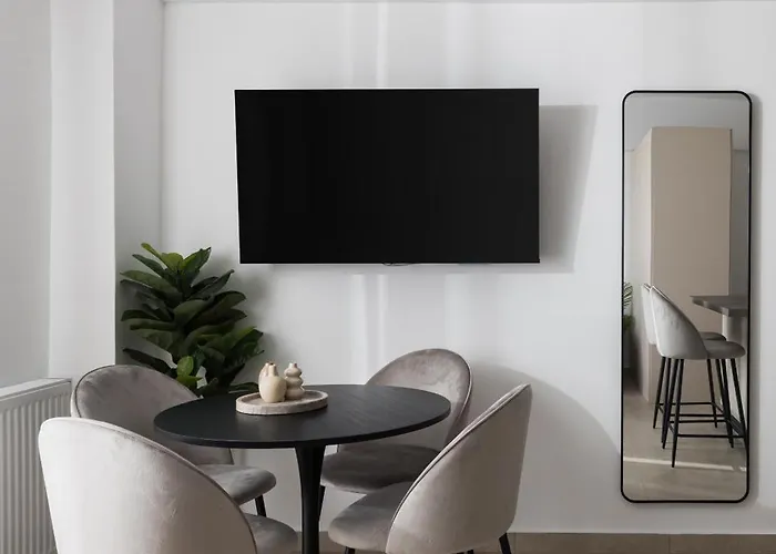 Oval Elegant By Binobi! Soluň