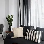 Oval Elegant By Binobi! Apartamento *